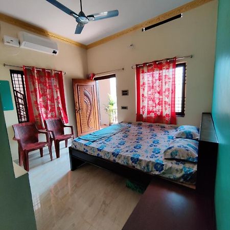 Balaji Homestay Hampi Buitenkant foto