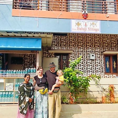 Balaji Homestay Hampi Buitenkant foto