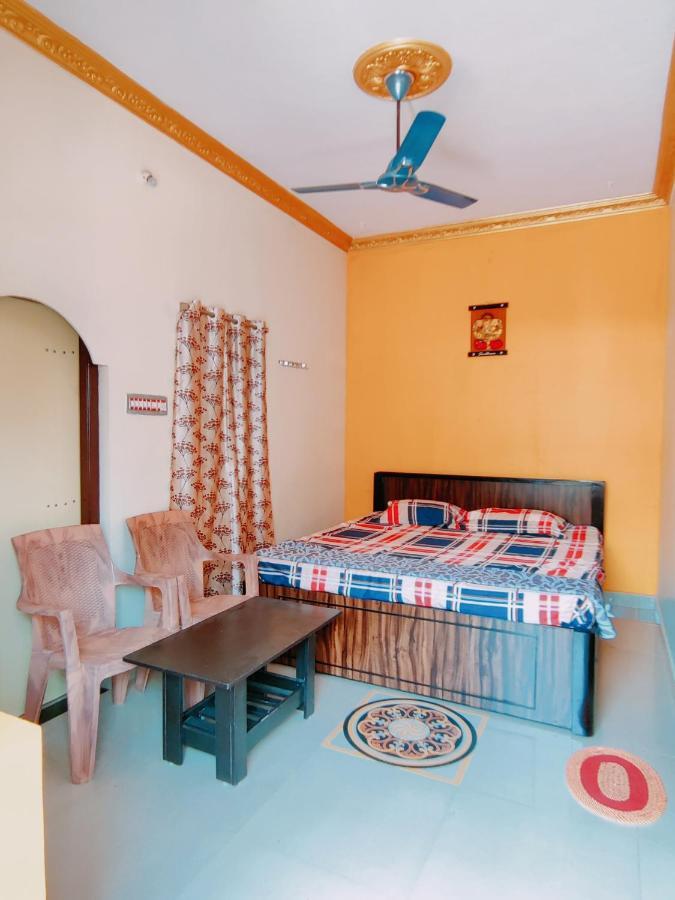 Balaji Homestay Hampi Buitenkant foto